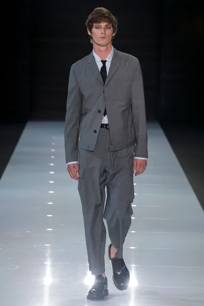 Look 47